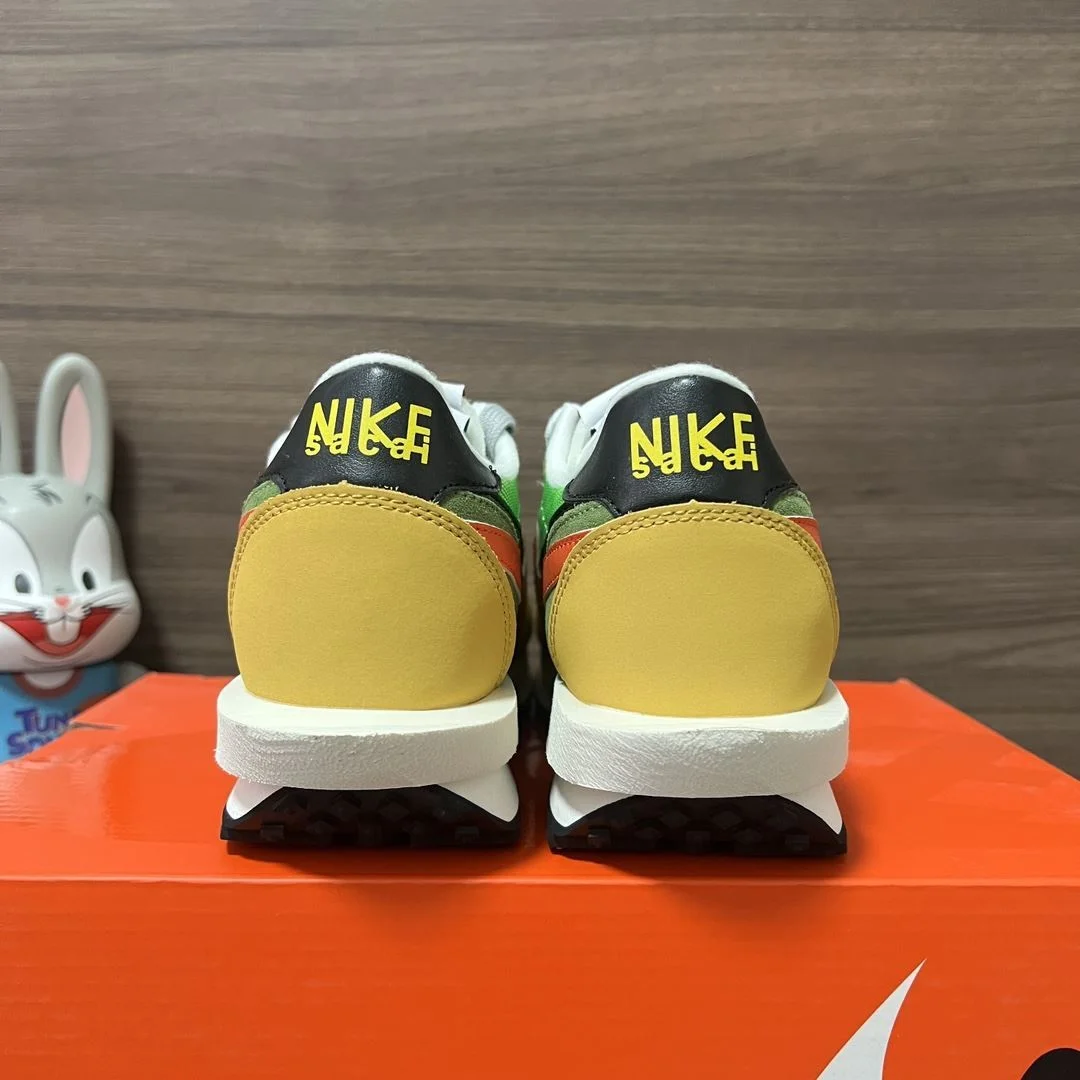 Sacai x Nike VaporWaffle Shoes FlexibleFit 33453