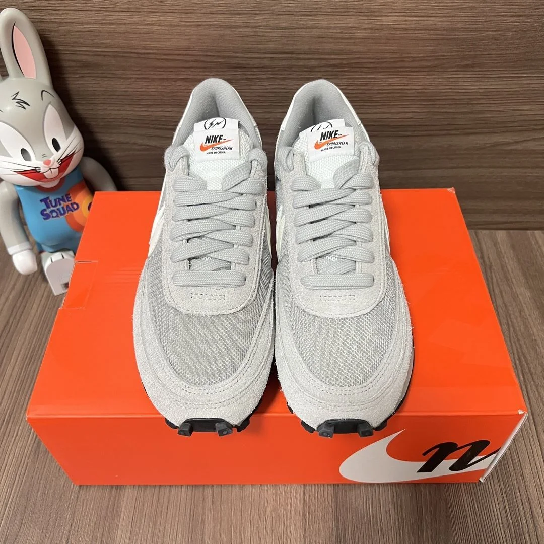 StreetReady Sacai x Nike VaporWaffle Shoes 33447