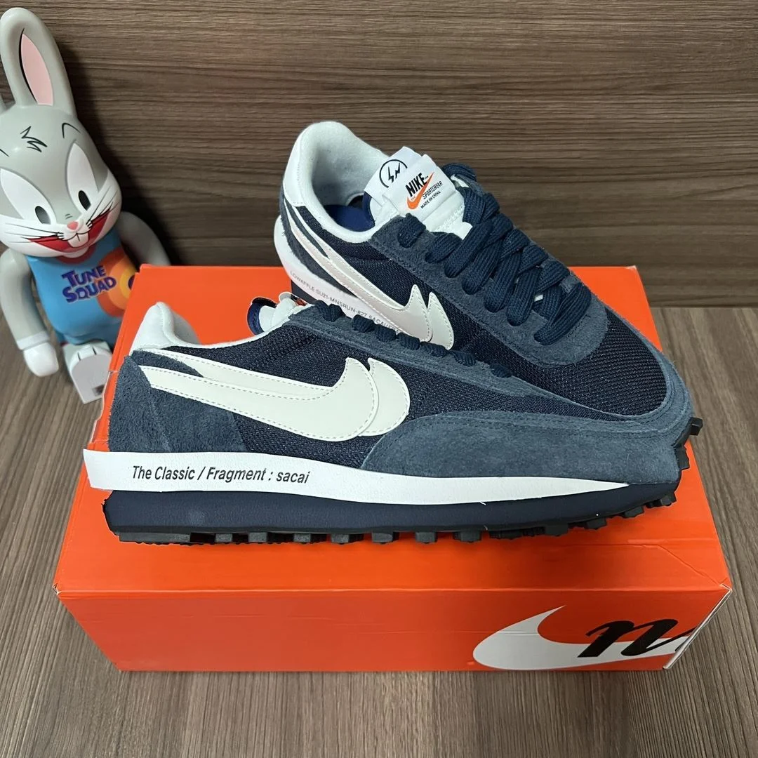 Sacai x Nike VaporWaffle Shoes Functional 33454