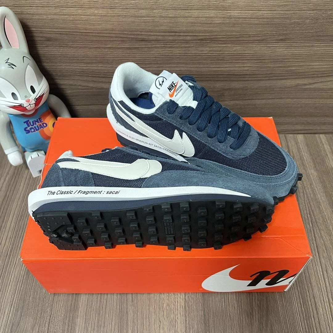 Sacai x Nike VaporWaffle Shoes Functional 33454