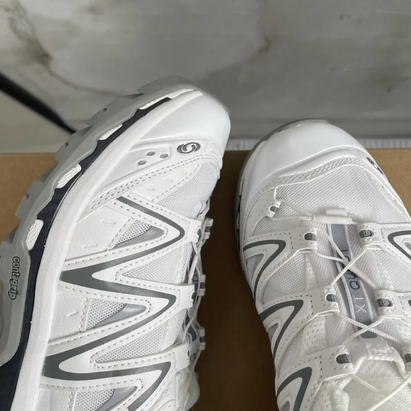 RelaxedFit Salomon Shoes 4103