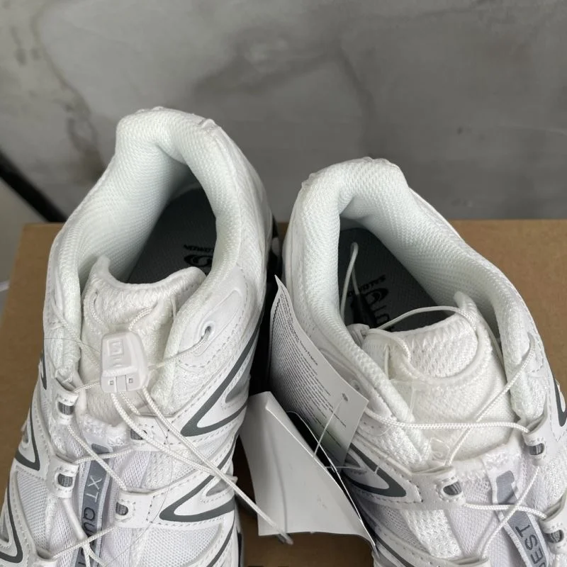 RelaxedFit Salomon Shoes 4103