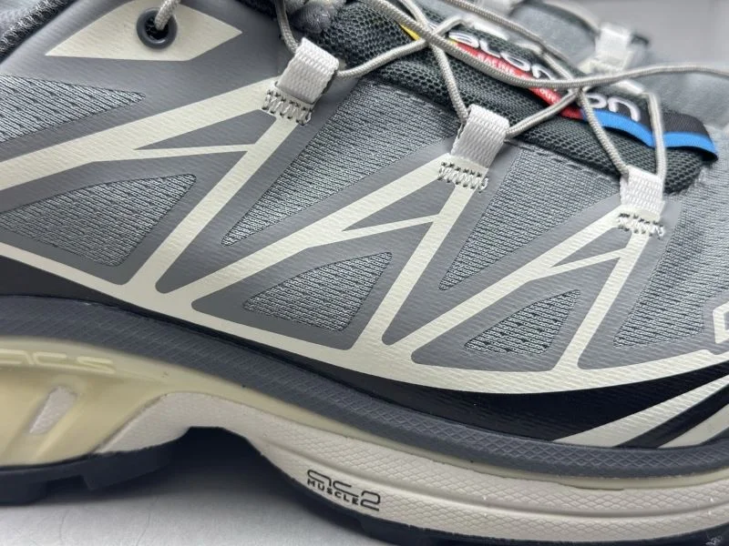 Sporty Salomon Shoes 4119
