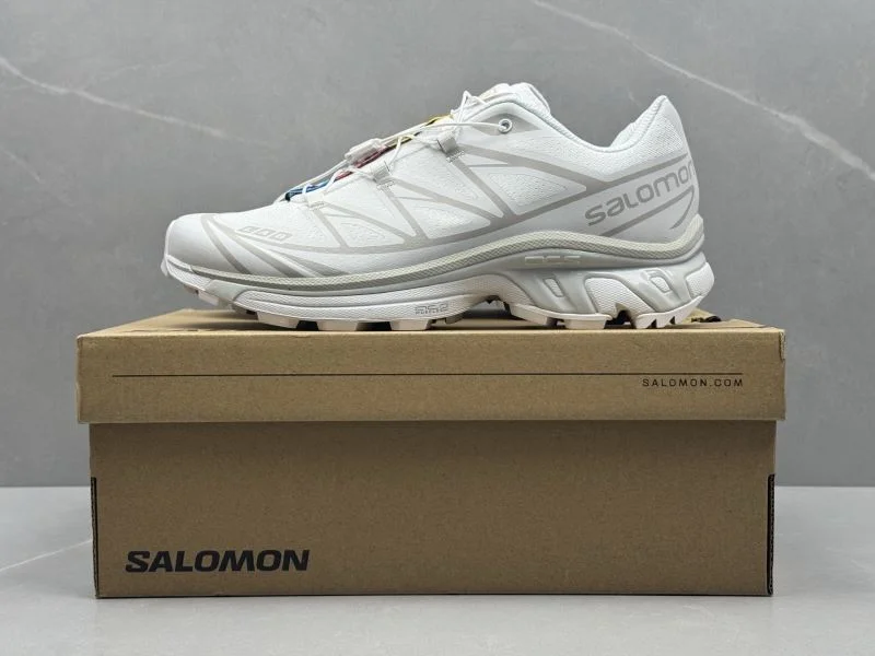 Salomon Shoes Modern 4074