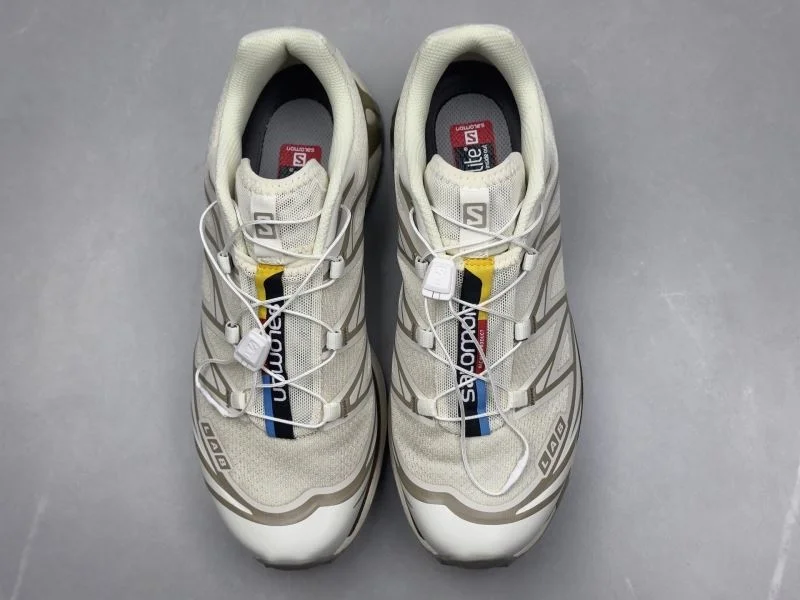 MoistureWicking Salomon Shoes 4082