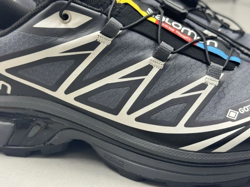 Resilient Salomon Shoes 4083