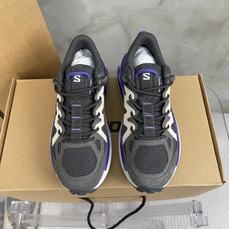 Modern Salomon Shoes 4123