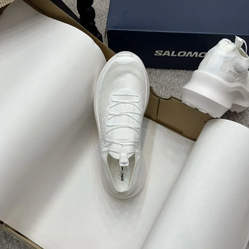Salomon Shoes Resilient 7312