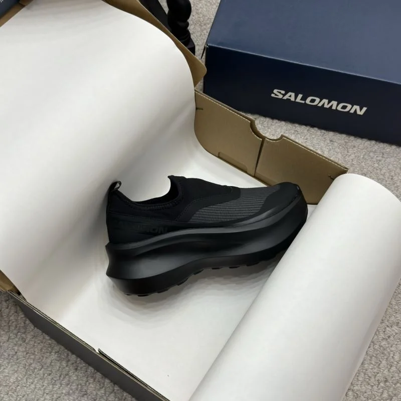 MoistureWicking Salomon Shoes 7363