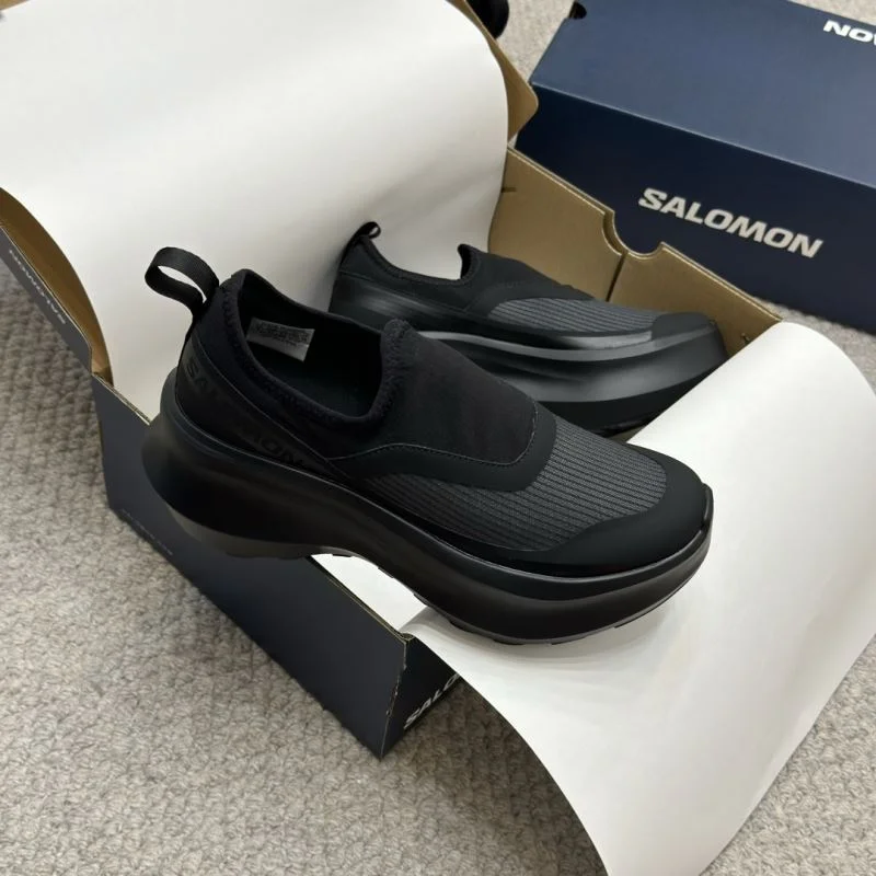 MoistureWicking Salomon Shoes 7363
