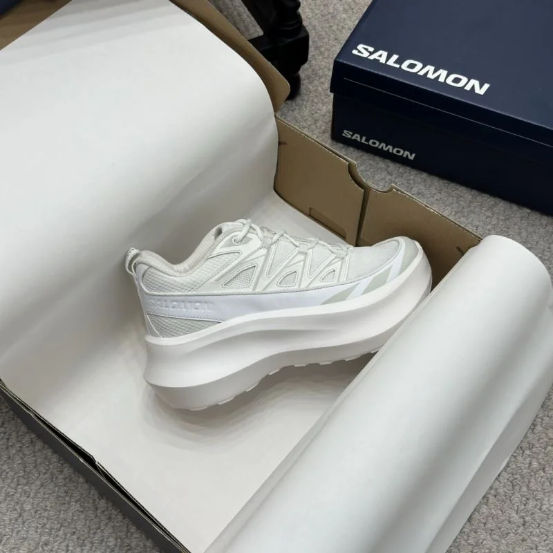 Salomon Shoes Compact 7329