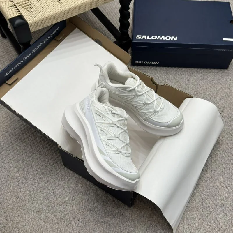 Salomon Shoes Compact 7329