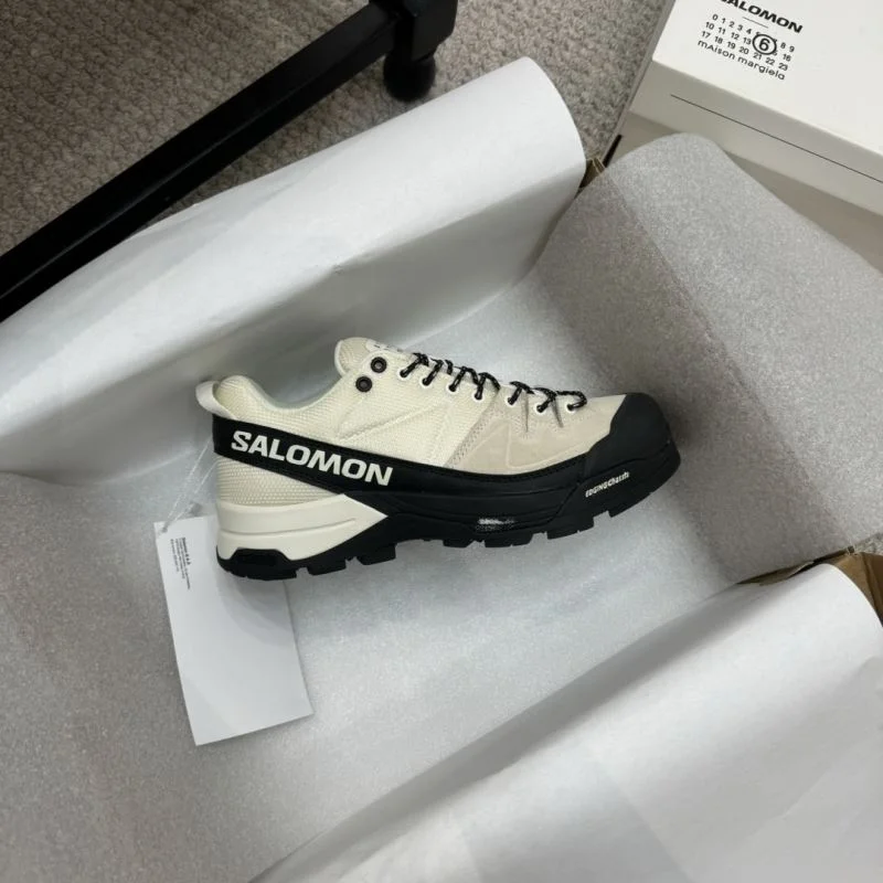 Salomon Shoes Cozy 7317