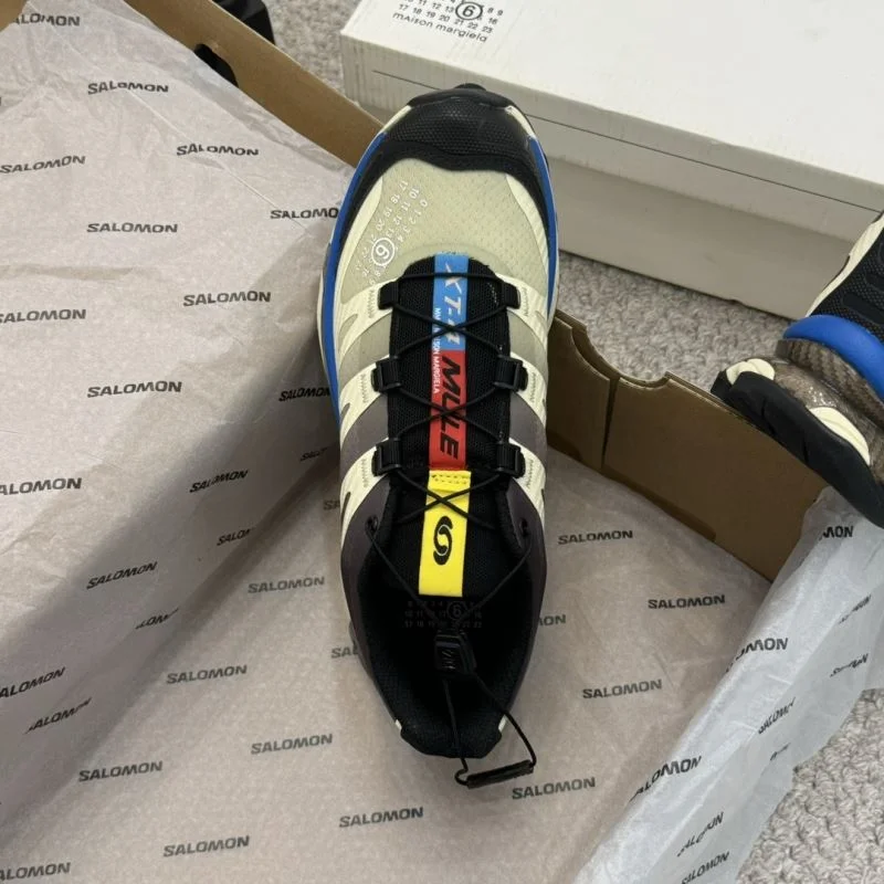 ComfortFit Salomon Shoes 7299