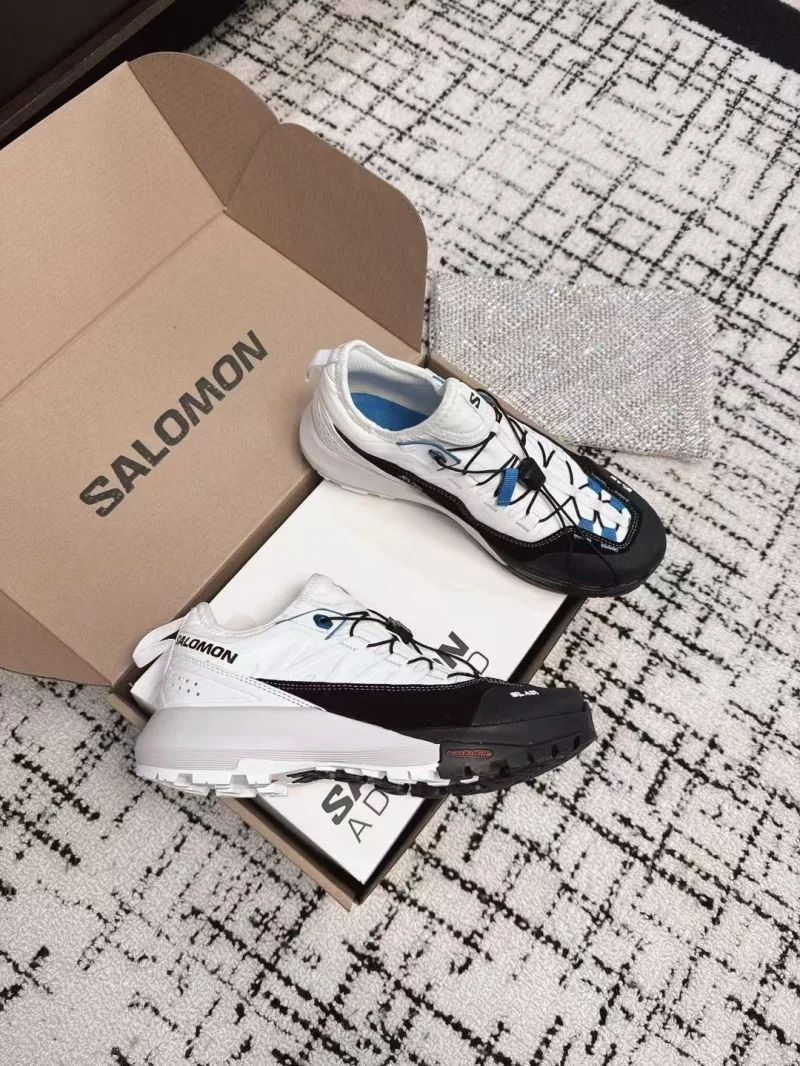Lightweight Salomon Shoes 8937