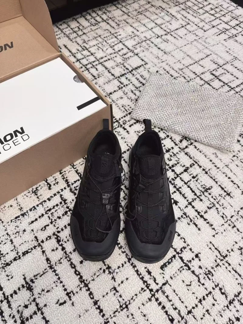Stylish Salomon Shoes 8929