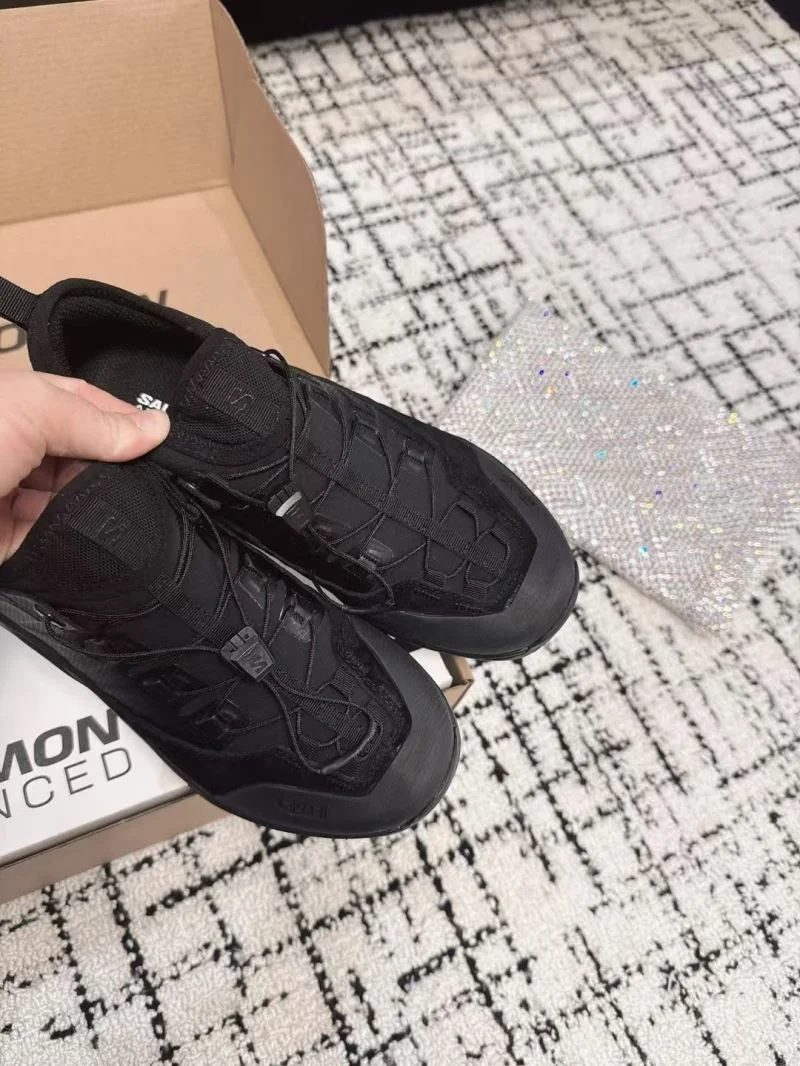 Stylish Salomon Shoes 8929