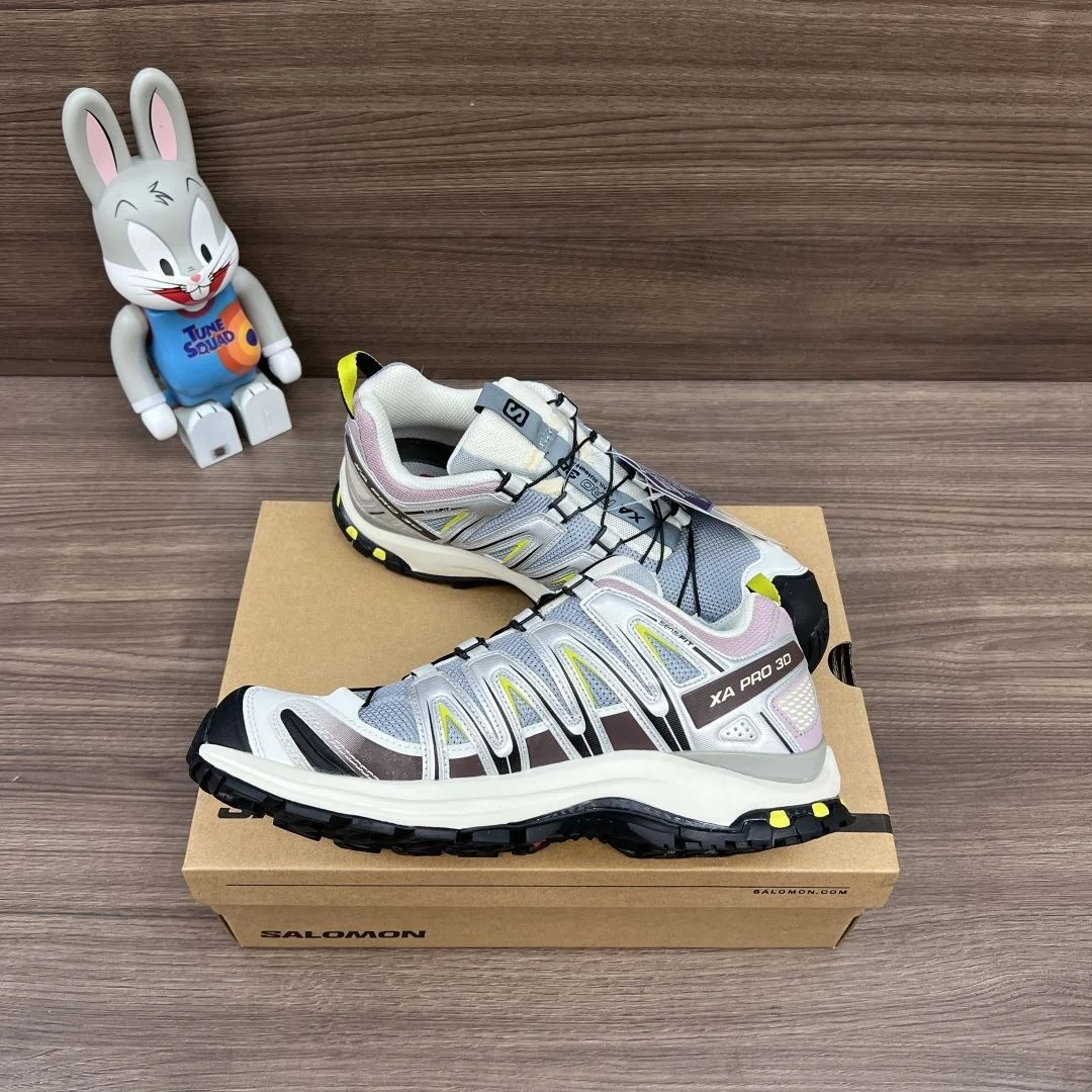 RelaxedFit Salomon Shoes 5850