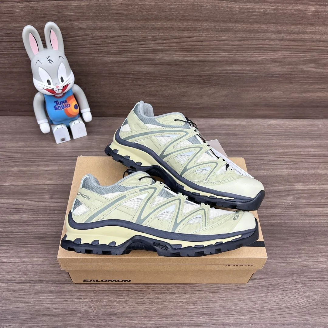 Salomon Shoes Durable 5817