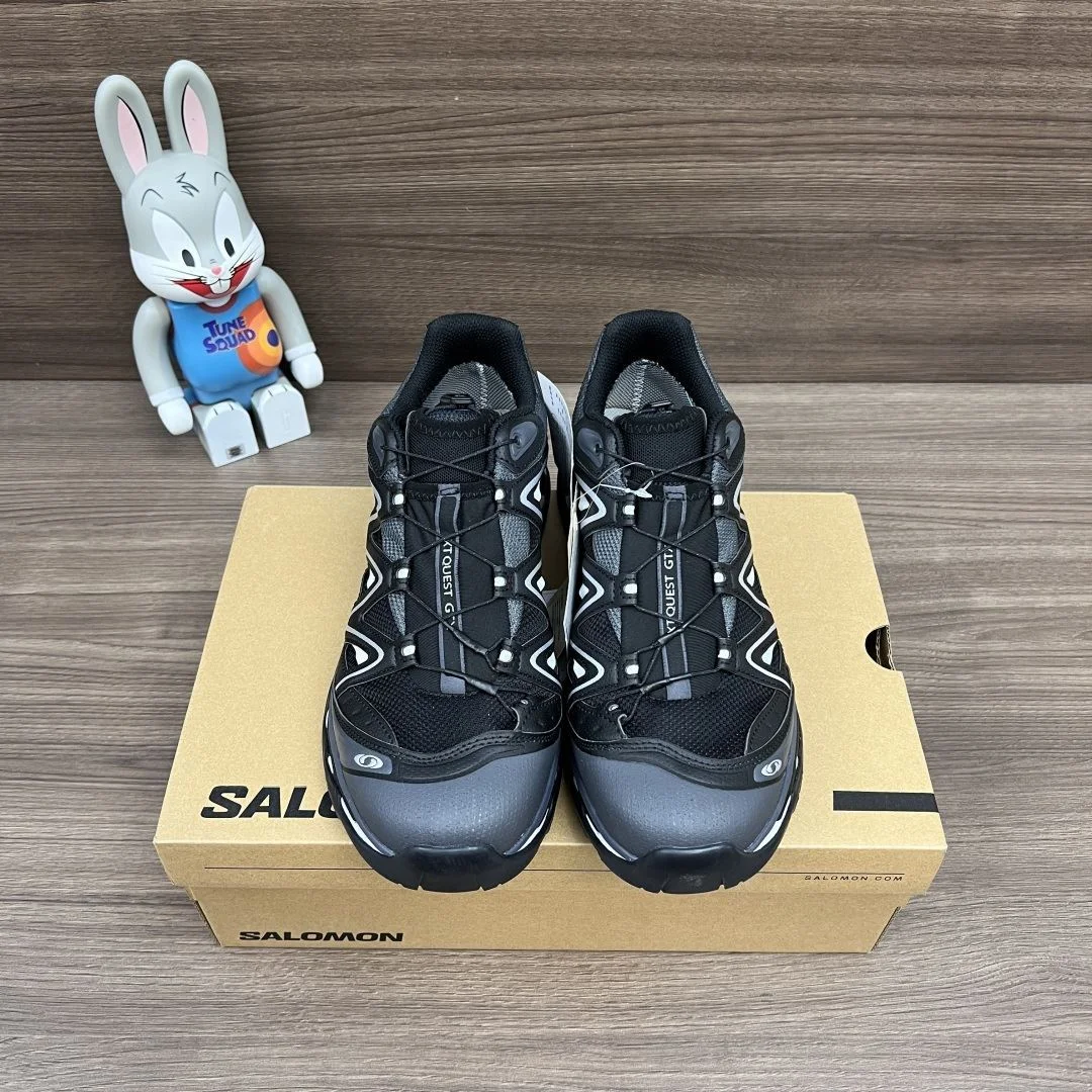 Salomon Shoes Lightweight 5802