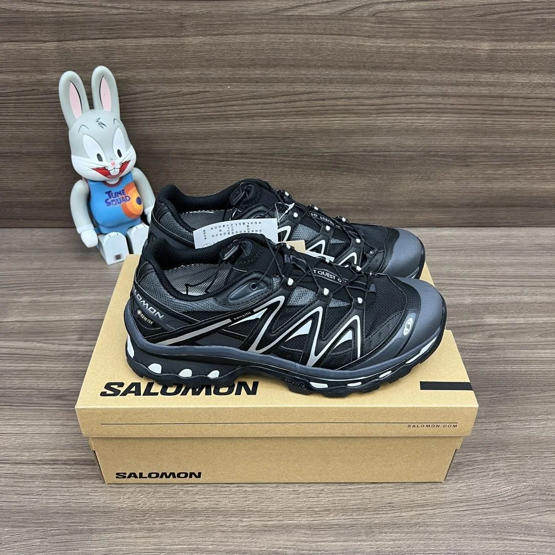 Salomon Shoes Lightweight 5802
