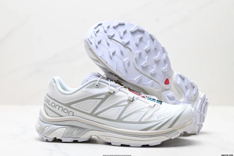 Chic Salomon Shoes 2918