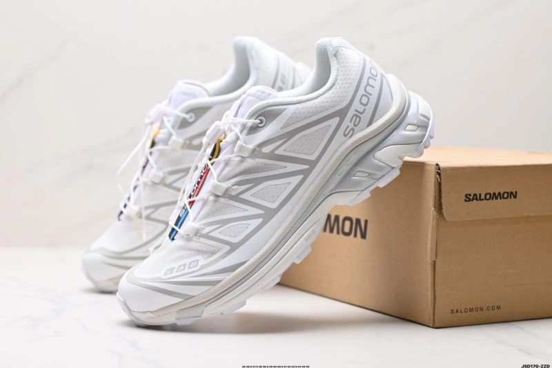 Chic Salomon Shoes 2918