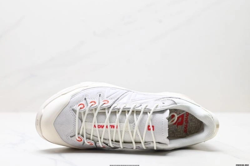 Sporty Salomon Shoes 2908