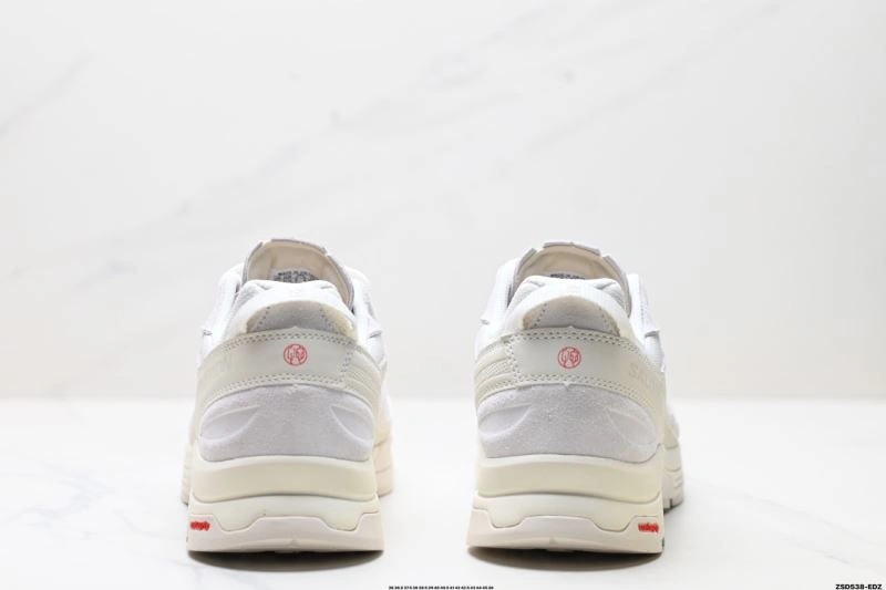 Sporty Salomon Shoes 2908