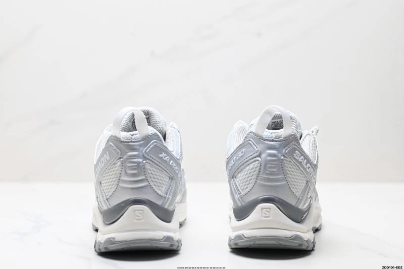 Casual Salomon Shoes 2941