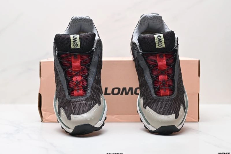 Fashionable Salomon Shoes 1723
