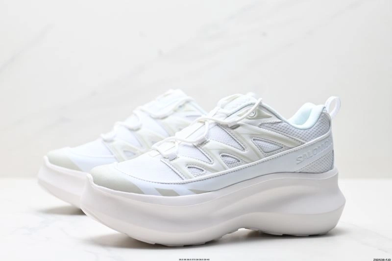 Salomon Shoes MultiPurpose 1716