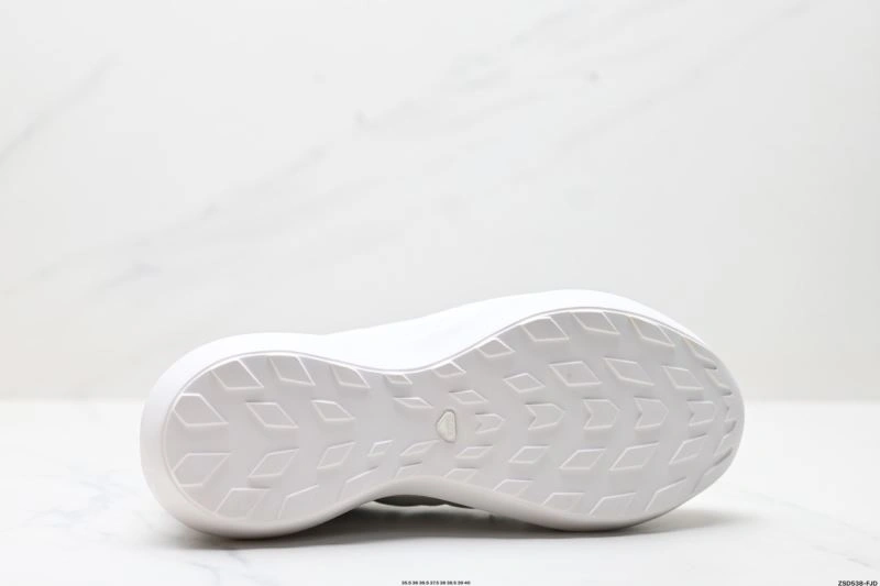 Salomon Shoes MultiPurpose 1716