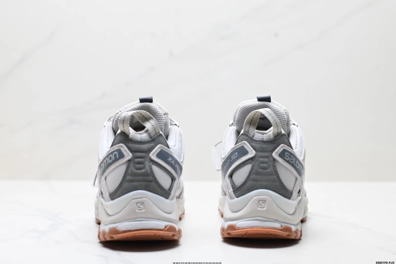 TravelReady Salomon Shoes 1714