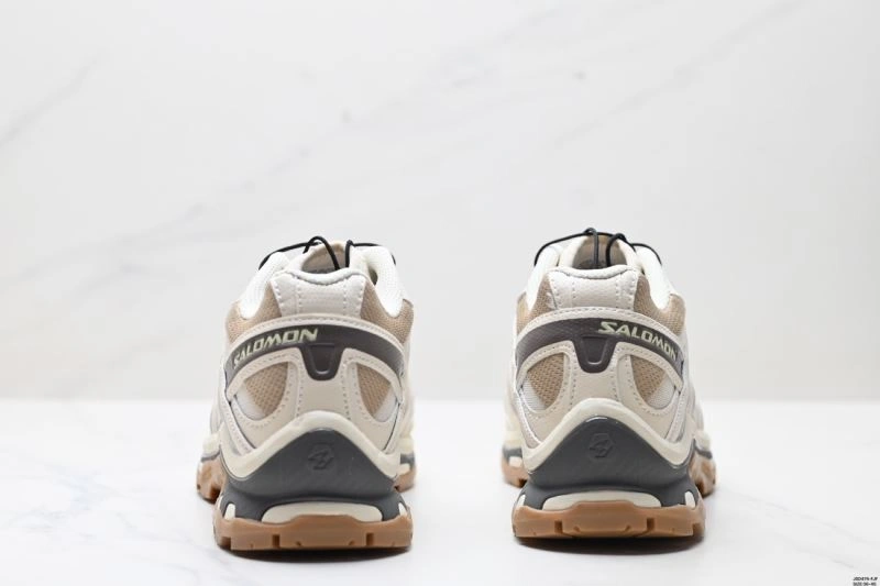 WellDesigned Salomon Shoes 1713