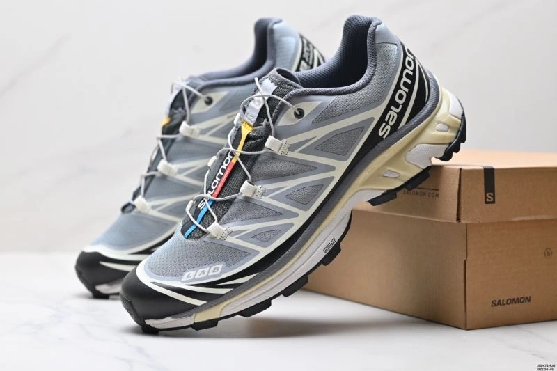 TravelReady Salomon Shoes 1710