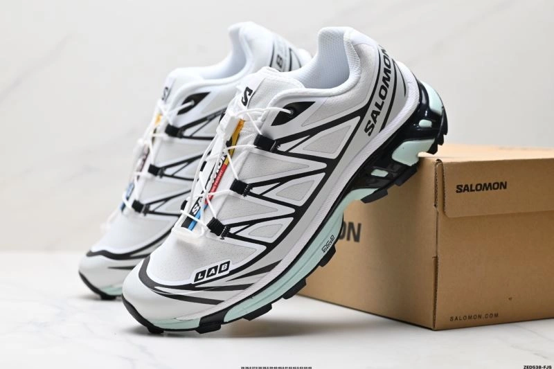 Flexible Salomon Shoes 1696