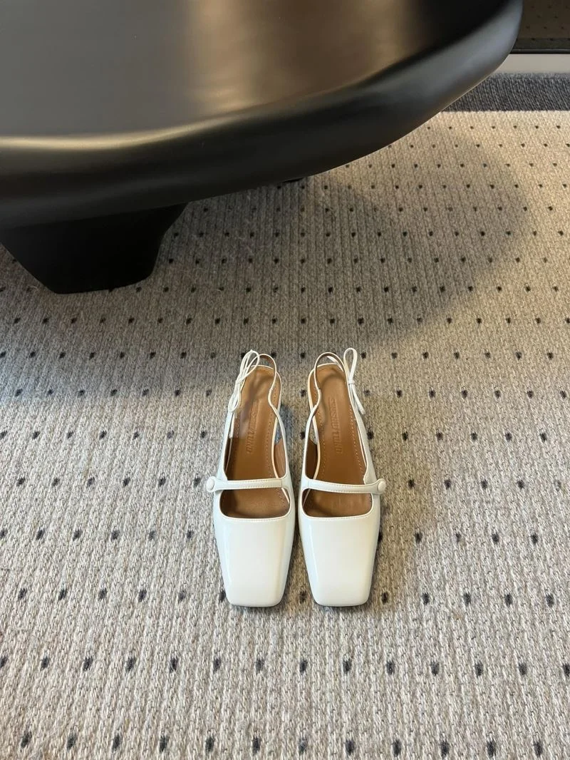 Minimalist Shushutong Sandals 11269