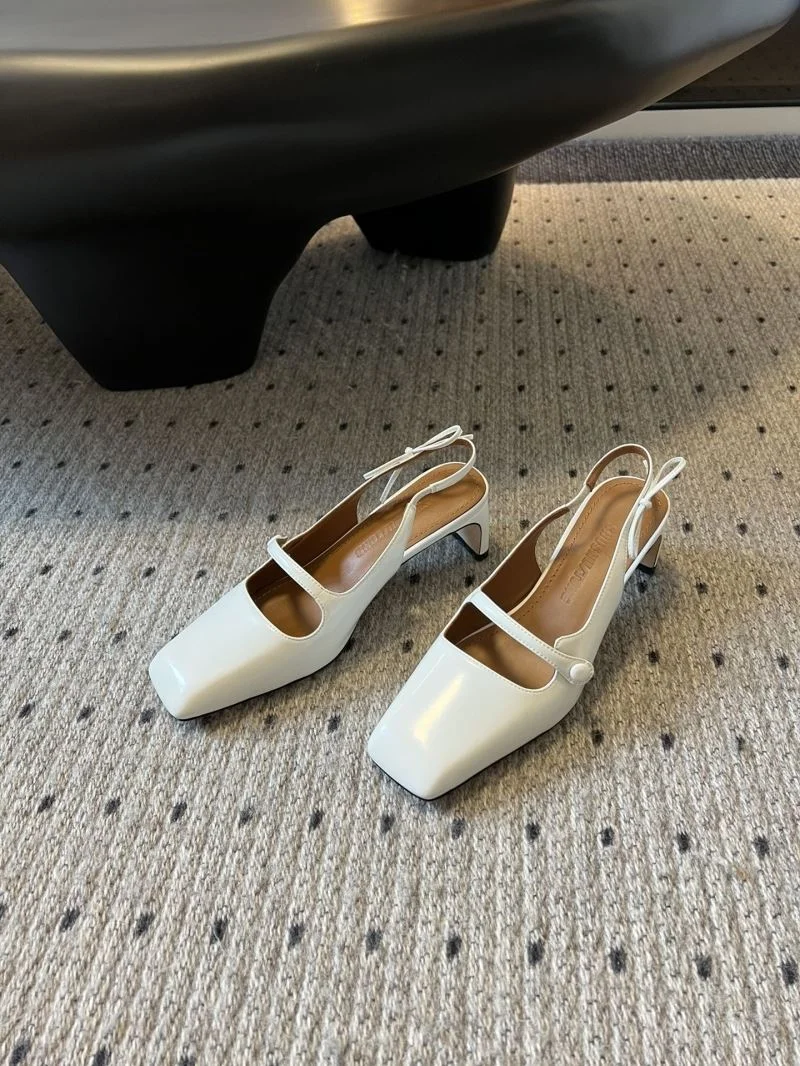 Minimalist Shushutong Sandals 11269