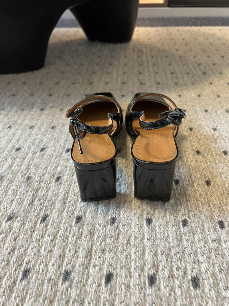 SmartChoice Shushutong Sandals 11262