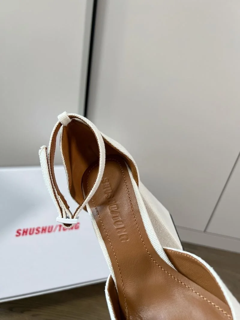 Flexible Shushutong Sandals 11257