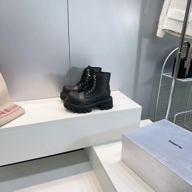 Classic Smfk Boots 8936