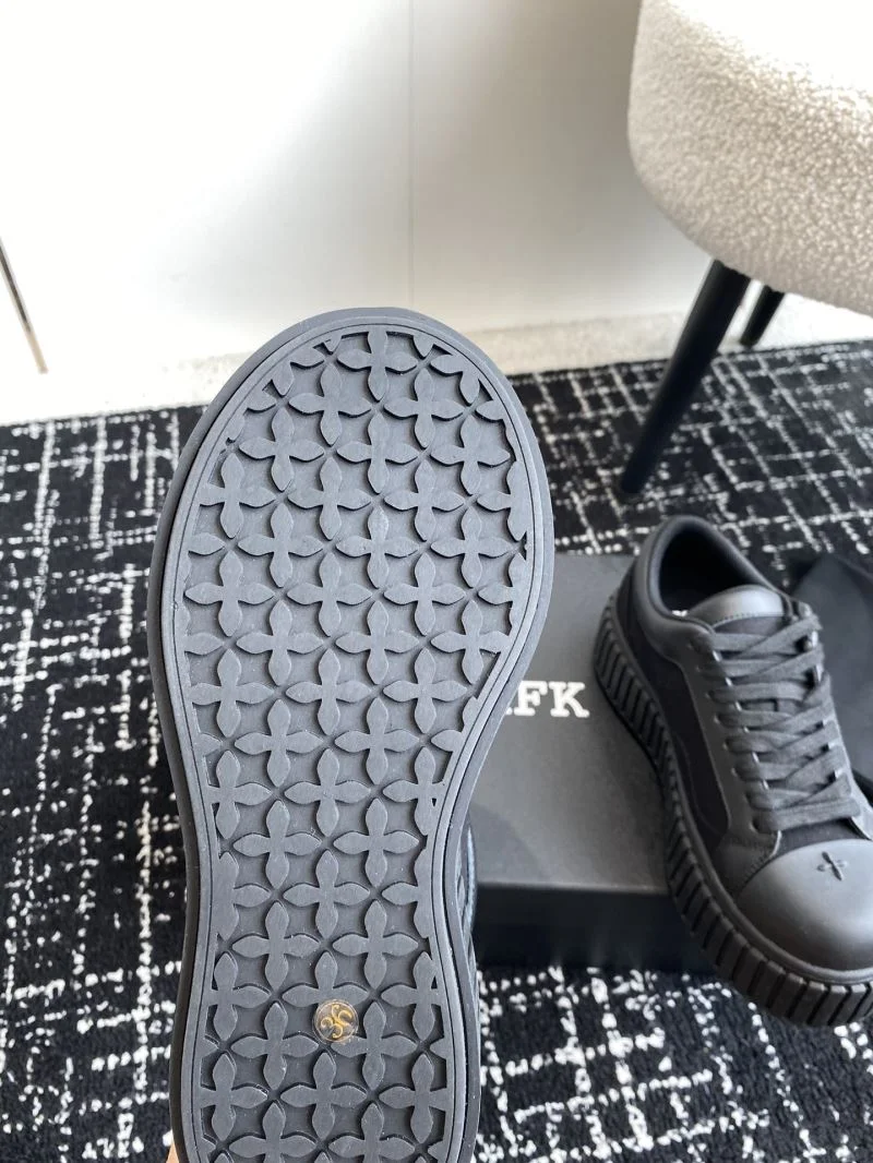 UrbanStyle Smfk Shoes 7290