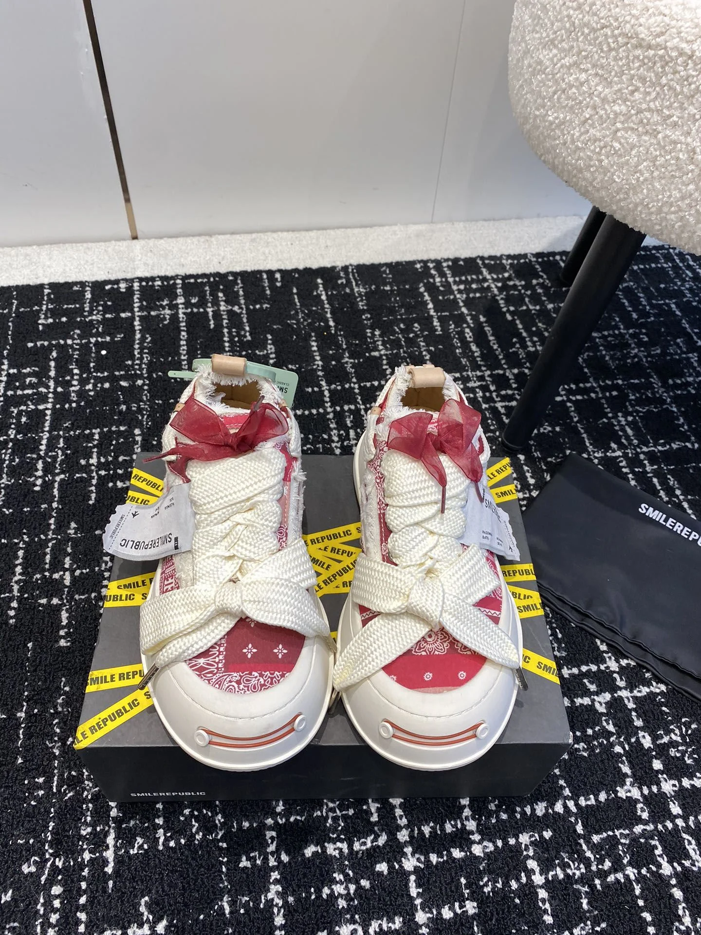 Smilerepublic Shoes Compact 7269