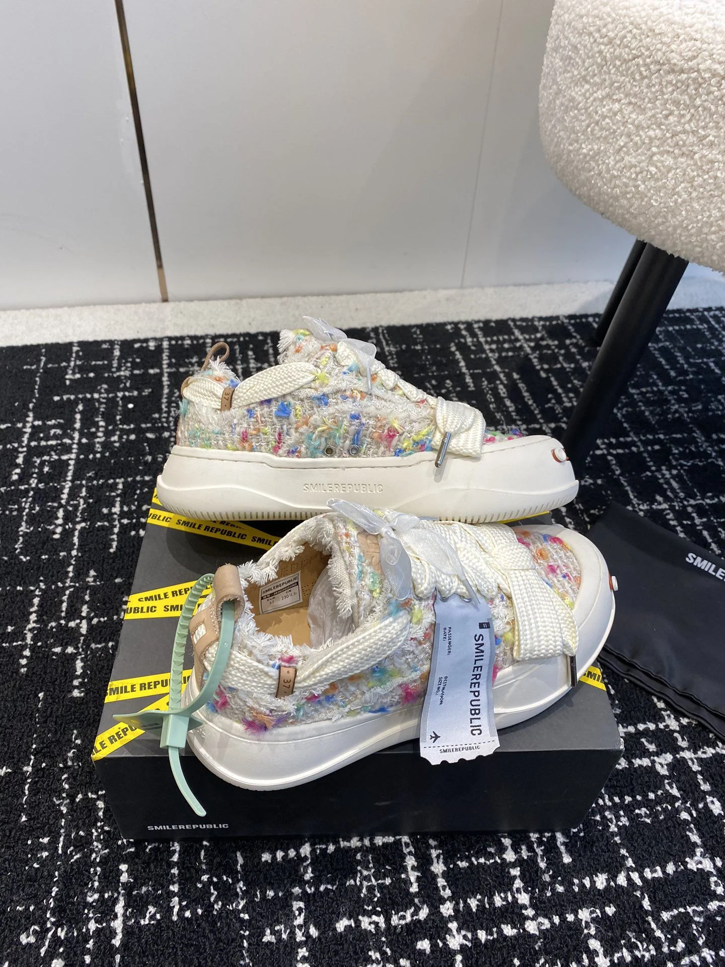 Smilerepublic Shoes Flexible 7283