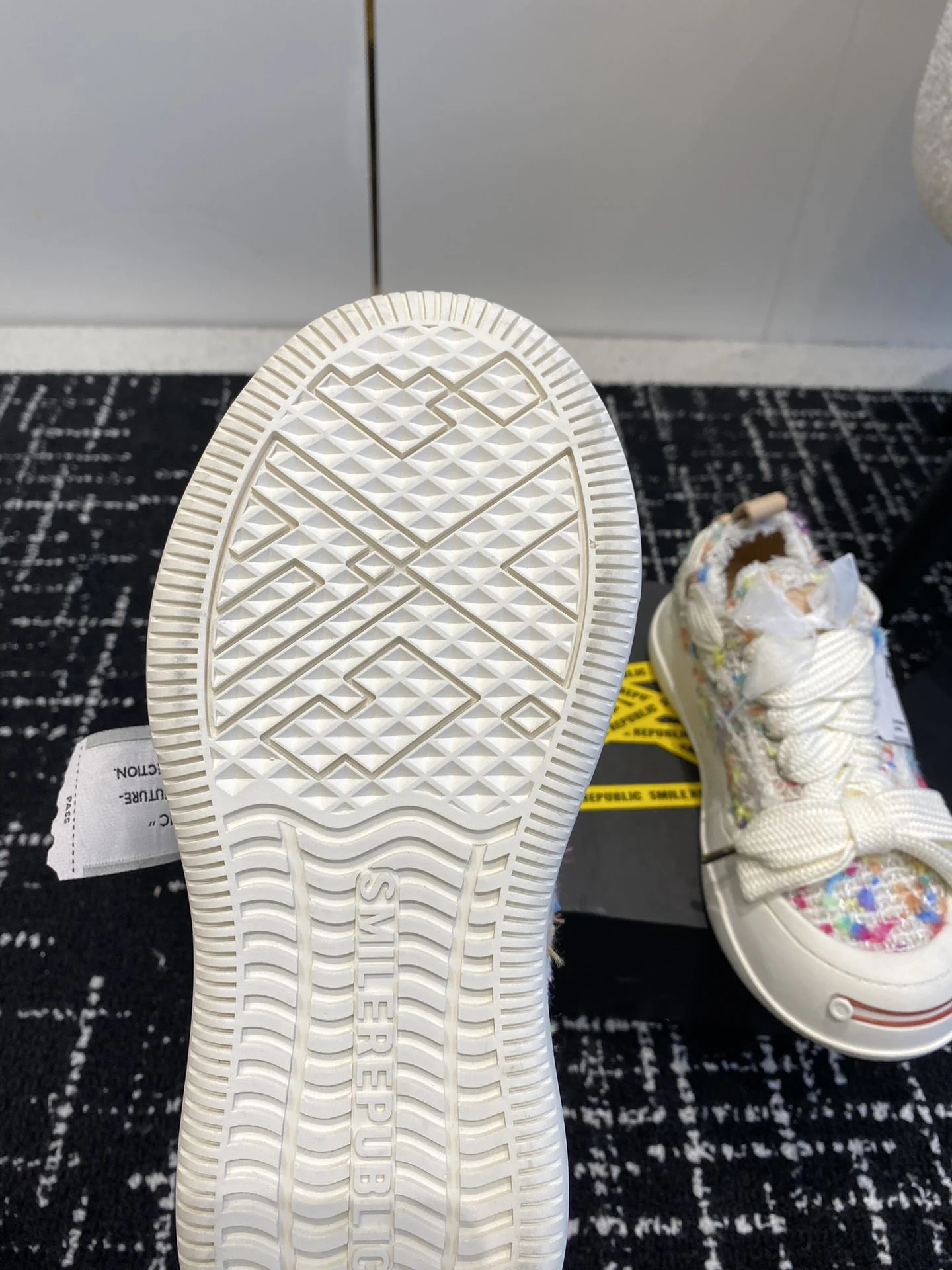 Smilerepublic Shoes Flexible 7283