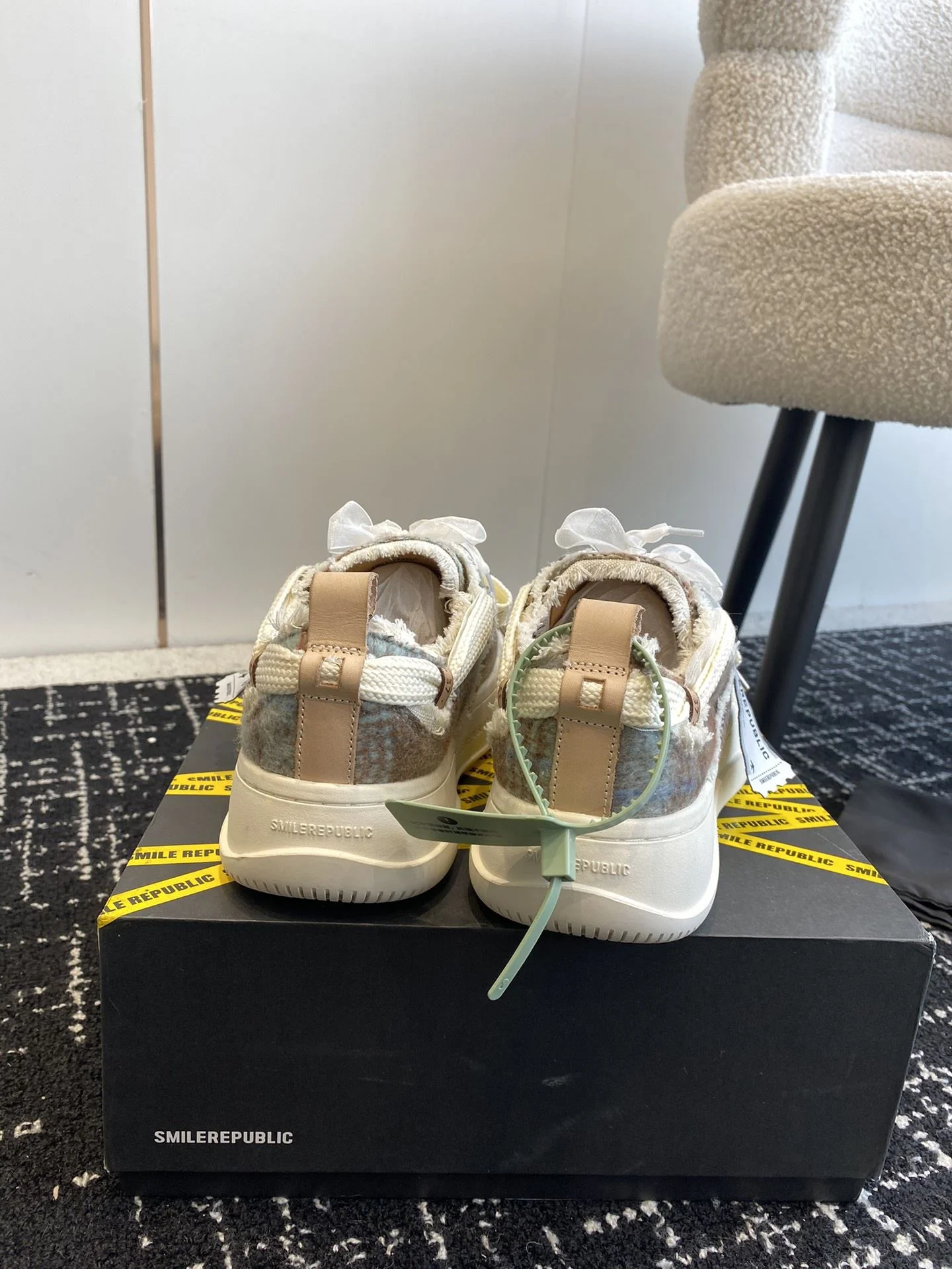 Contemporary Smilerepublic Shoes 7295