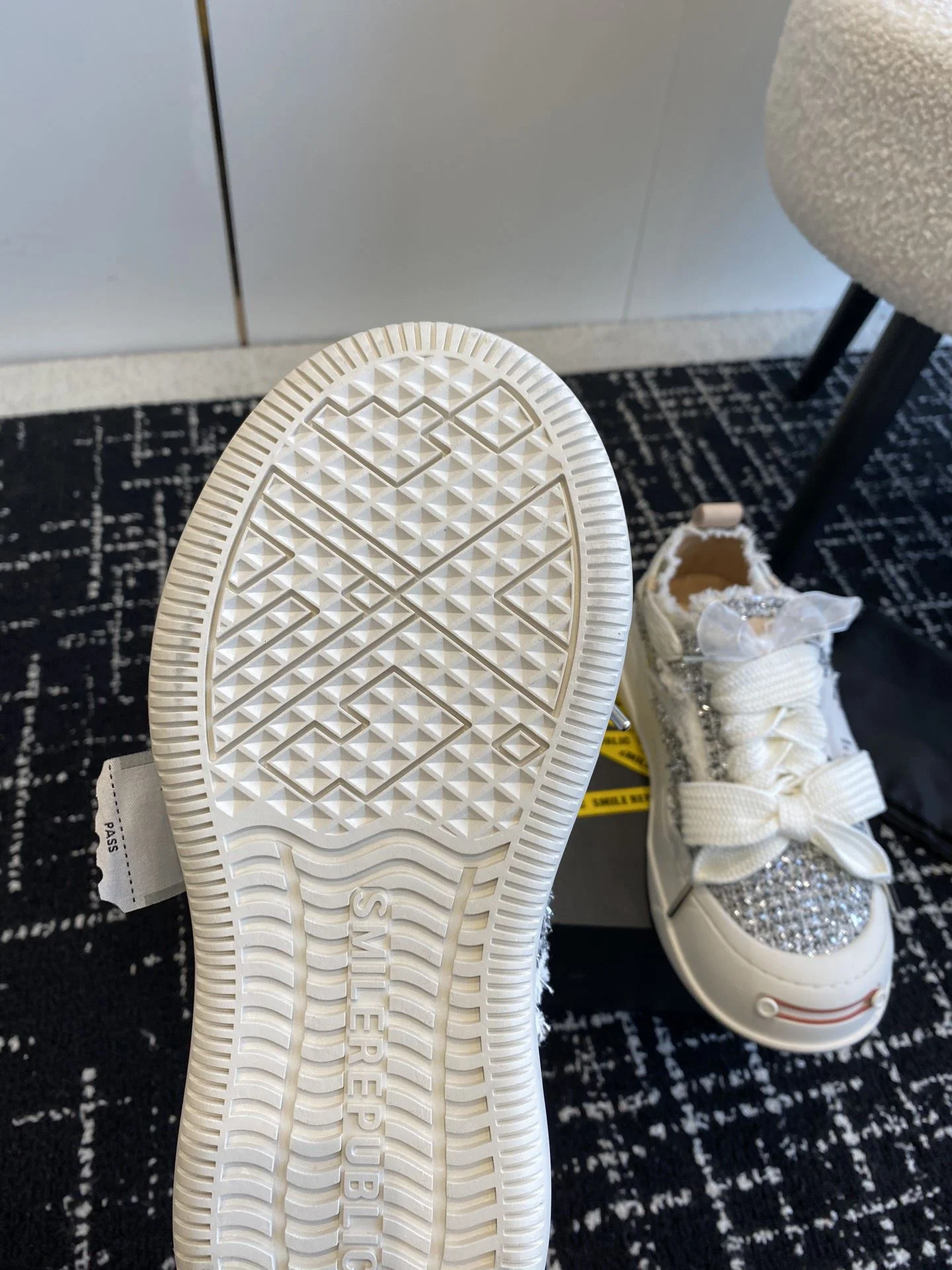 QuickDry Smilerepublic Shoes 7268