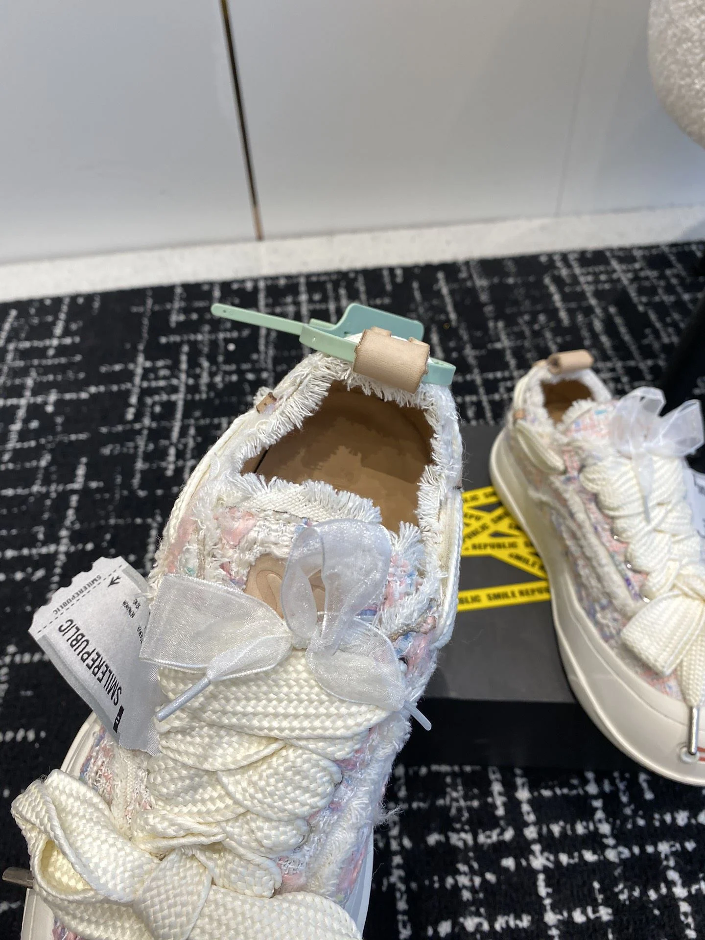 Smilerepublic Shoes ZeroBulk 7335