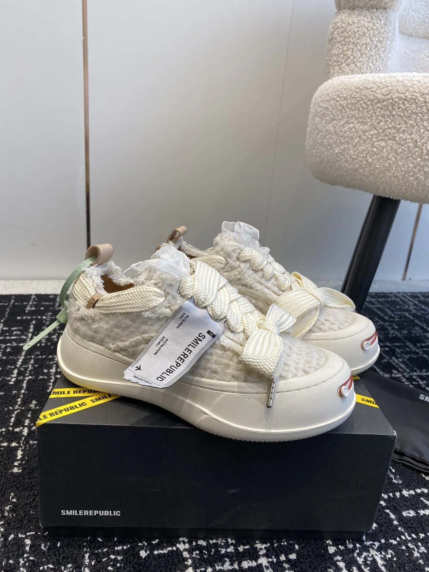 Smilerepublic Shoes OdorResistant 7245
